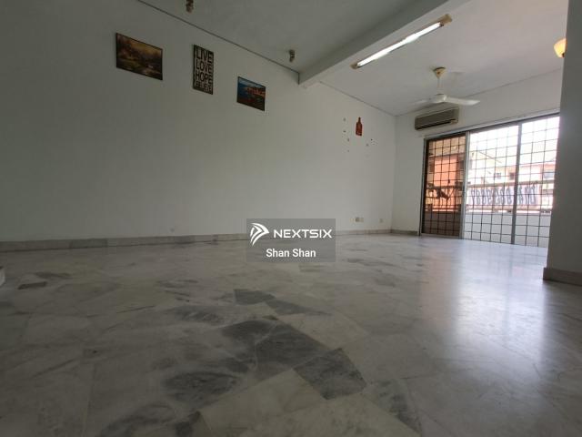 Residential House for sale in Country Heights Damansara, Kuala Lumpur
