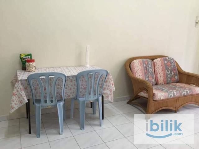 Room for rent in Malaka