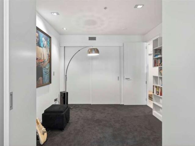 Apartment for sale in Takapuna