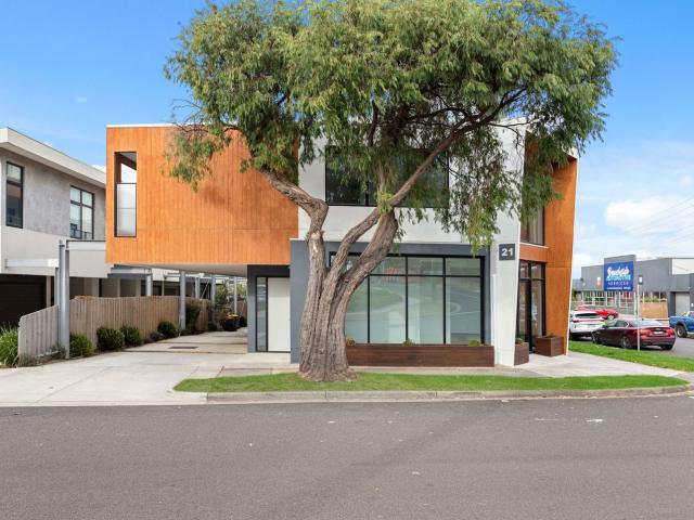 Granny Flat for rent in Camerons Creek, Victoria