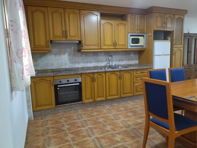 Apartamento en alquiler en Barrio de las Cruces, Alcalá La Real