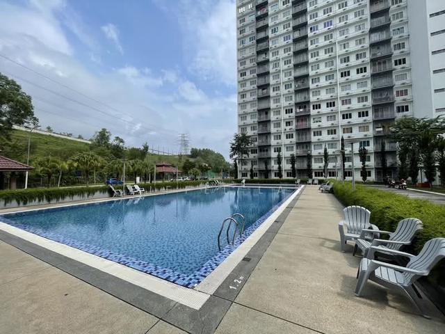 Apartment for sale in Kajang, Langat