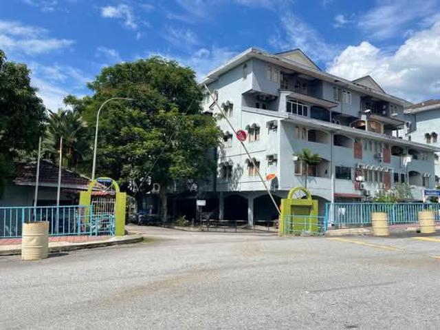 Apartment for sale in Country Heights Damansara, Kuala Lumpur