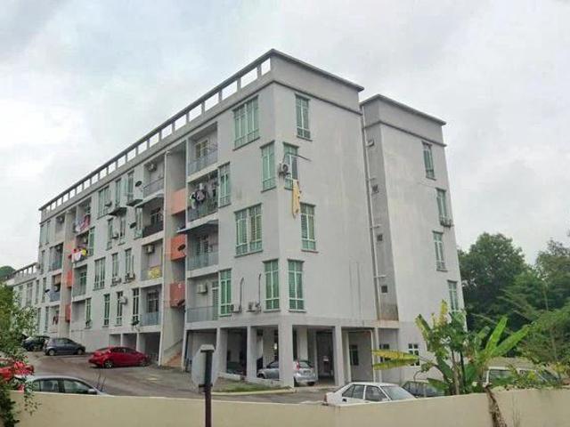 Apartment for sale in Petaling, Subang Jaya