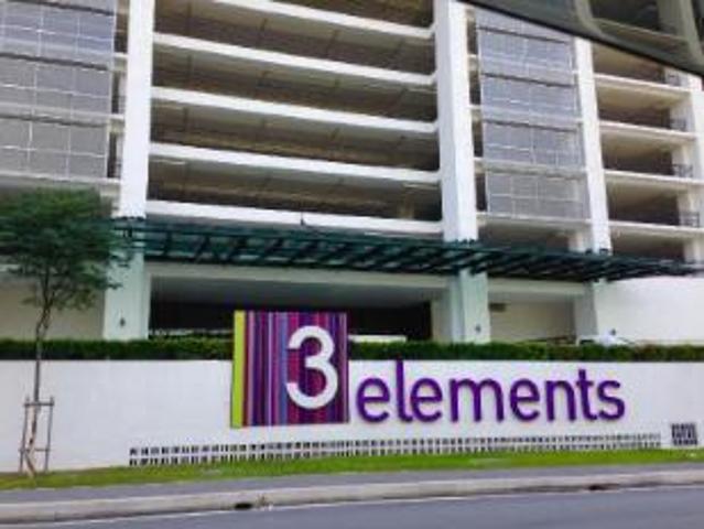 Serviced Residence for sale in Seri Kembangan, Majlis Bandaraya Subang Jaya