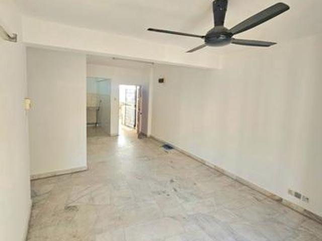 Apartment for sale in Petaling, Subang Jaya