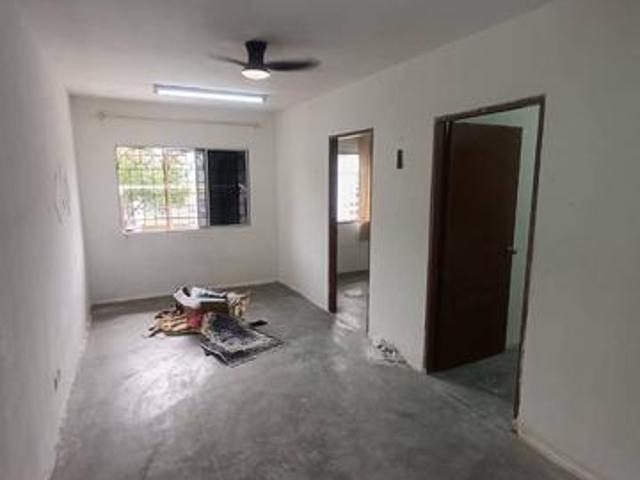Apartment for sale in Petaling, Damansara Damai