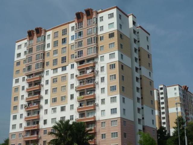 Apartment for sale in Petaling, Subang Jaya