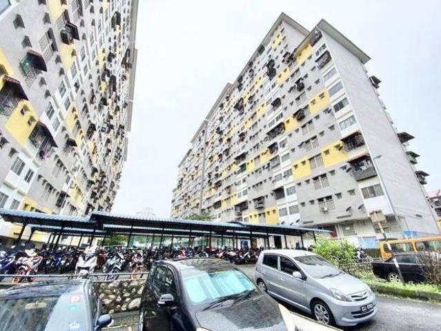 Apartment for sale in Country Heights Damansara, Kuala Lumpur