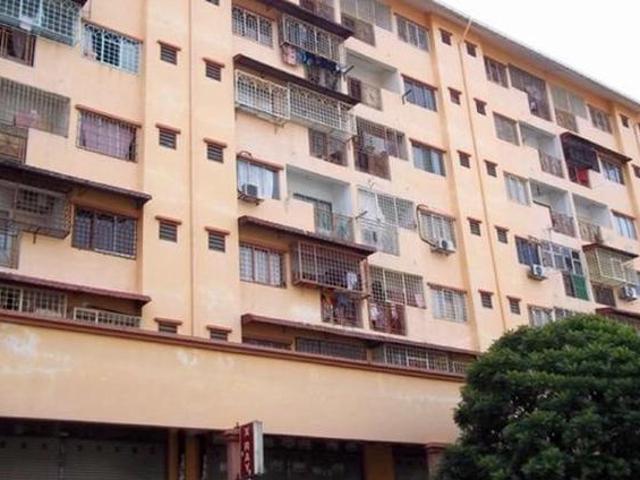 Apartment for sale in Kajang, Langat