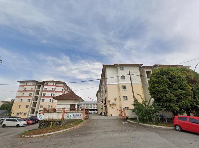 Apartment for sale in Kajang, Langat