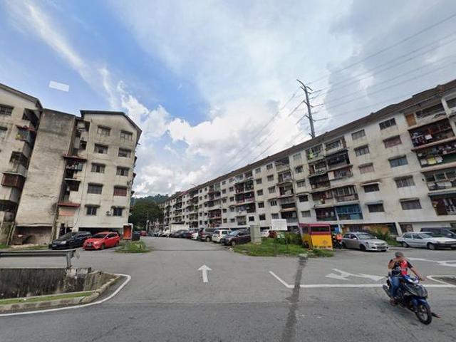 Flat for sale in Ampang, Majlis Perbandaran Ampang Jaya