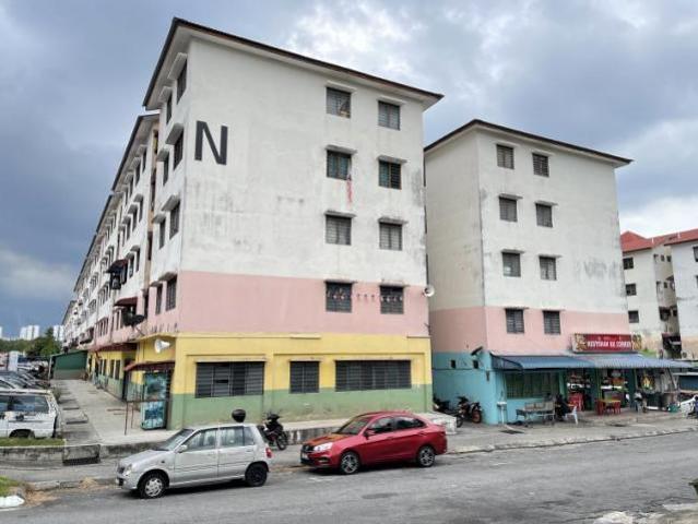 Apartment for sale in Kajang, Langat