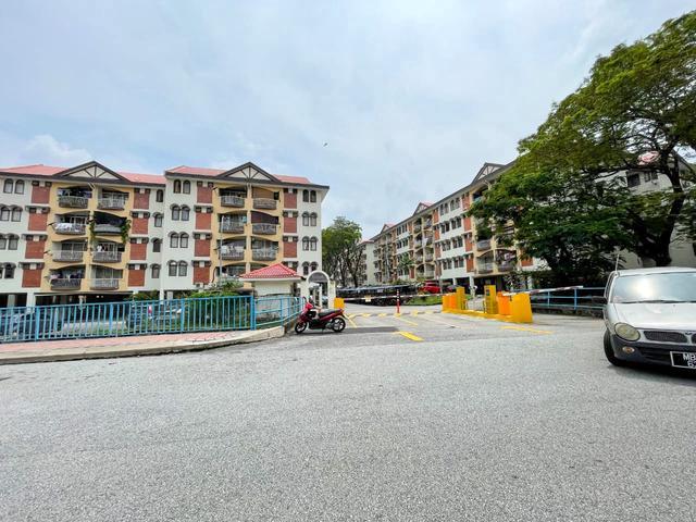 Apartment for sale in Country Heights Damansara, Kuala Lumpur