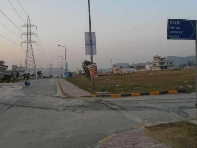 Land for sale in Bahawalpur, Islamabad Capital Territory