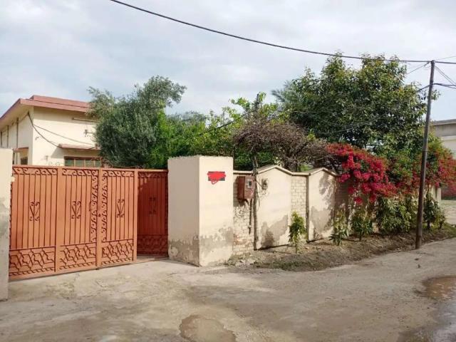 House for sale in Faisalabad, Islamabad Capital Territory