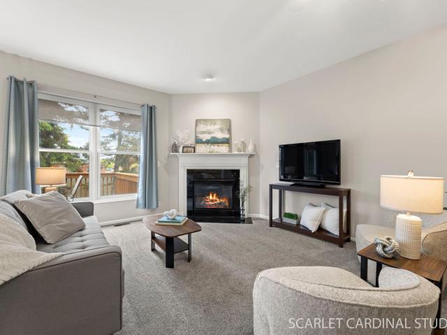 Townhouse for sale in Winfield, Illinois