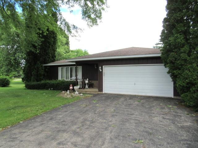 House for sale in Maple Park, Illinois