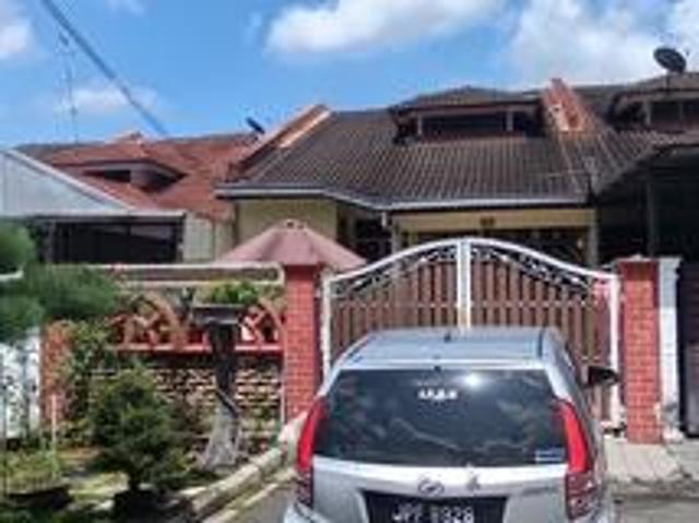 Terraced House for sale in Ulu Tiram, Johor