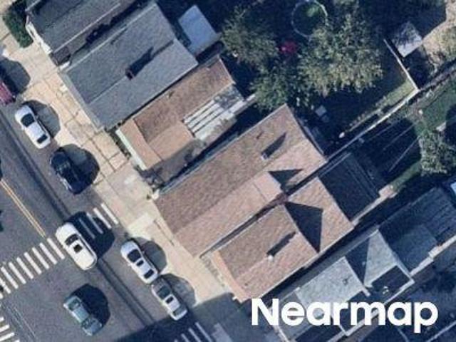 House for sale in Elizabeth, New Jersey