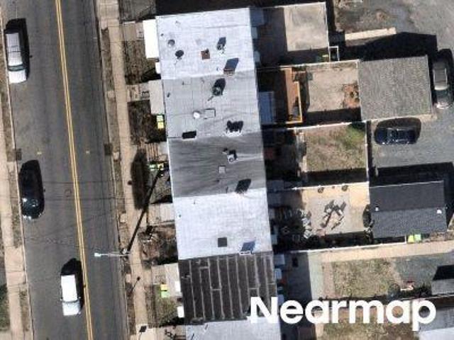 House for sale in Raritan