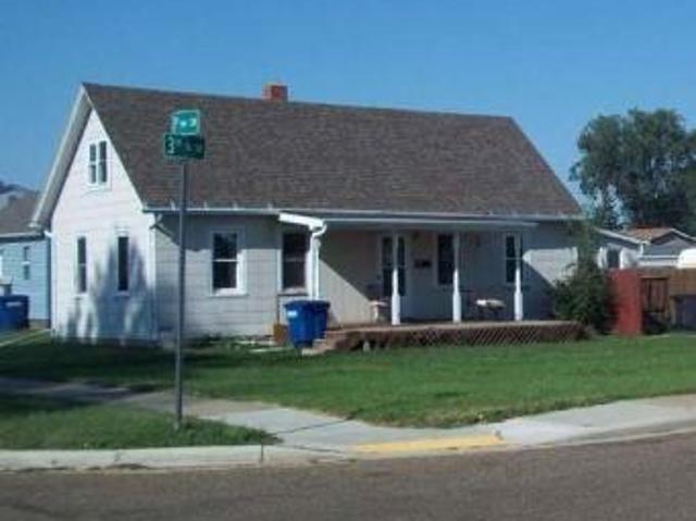 House for sale in Dickinson, North Dakota