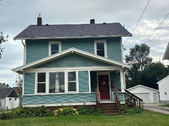 House for sale in Newton, Iowa