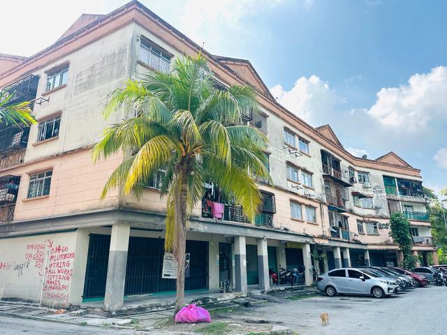 Apartment for sale in Petaling, Subang Jaya