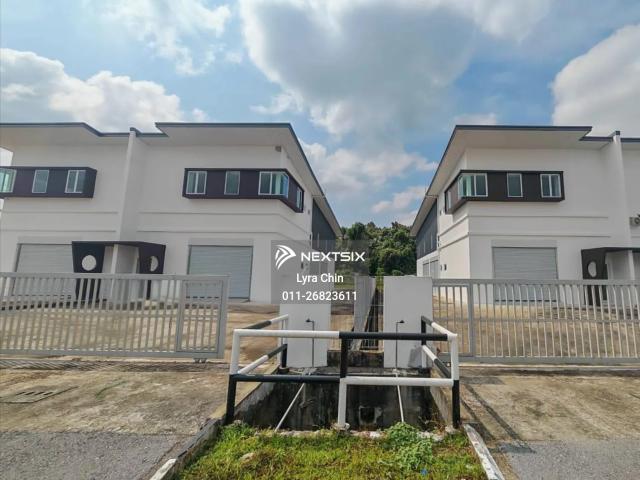 Shop for rent in Kuching