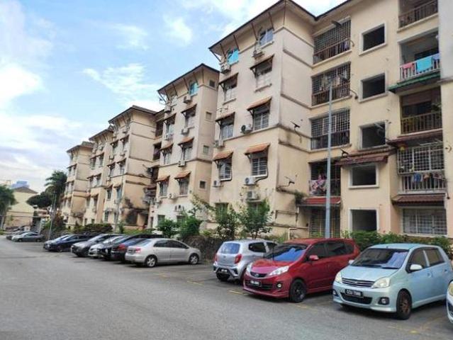 Condominium for sale in Petaling, Damansara Damai