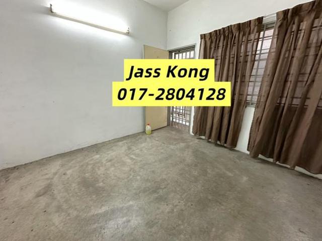 Flat for sale in Wellesley, Penang