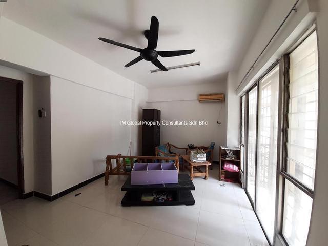 Apartment for sale in Country Heights Damansara, Kuala Lumpur
