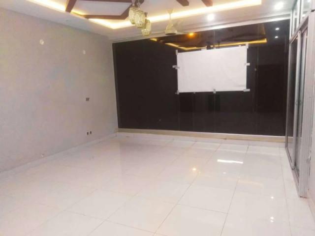 Property for rent in لاہور, لاہور ڈویژن