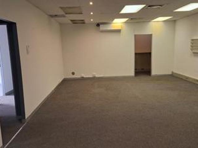 Office for rent in UMhlathuze Municipality, Kwazulu-natal