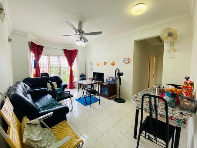 Flat for sale in Petaling, Subang Jaya