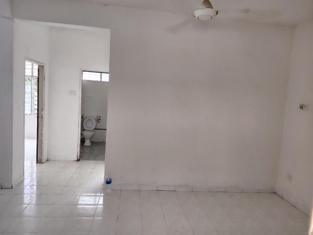 Flat for sale in Wellesley, Penang