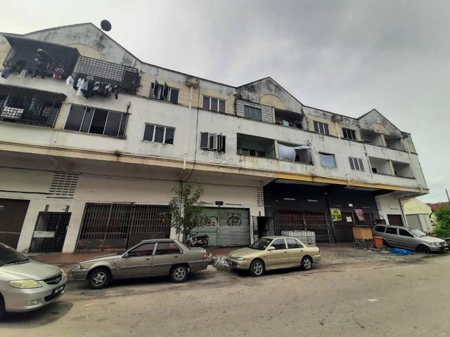 Apartment for sale in Port Klang, Selangor