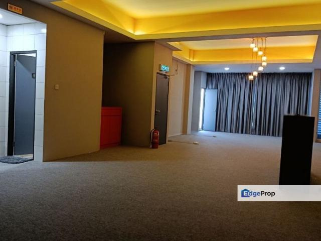 Shop for rent in Kuching