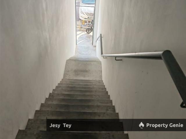Shop for rent in Bukit Ledang, Johor