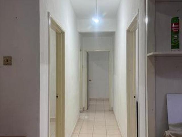 Apartment for sale in Port Klang, Selangor