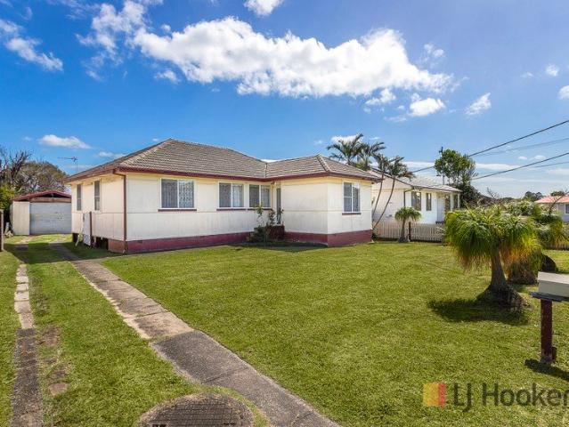 House for sale in Lake Illawarra, Shellharbour City Council