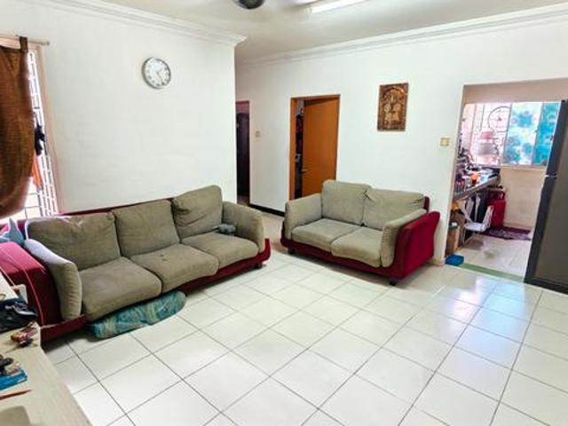 Flat for sale in Petaling, Subang Jaya