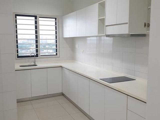 Serviced Residence for rent in Country Heights Damansara, Kuala Lumpur