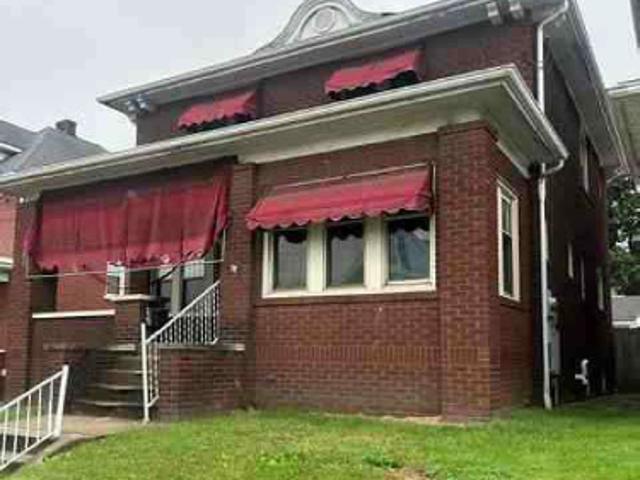 House for sale in Moundsville, Marshall County