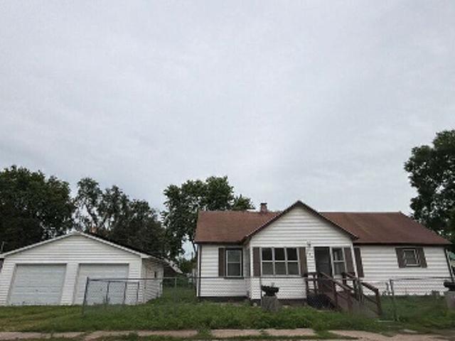 House for sale in South Pekin, Illinois