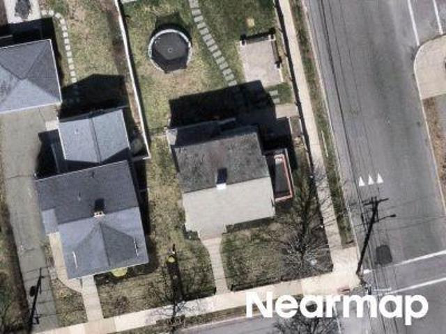 House for sale in Melrose