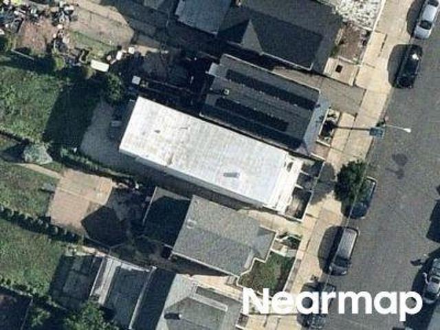 House for sale in Perth Amboy, Middlesex County