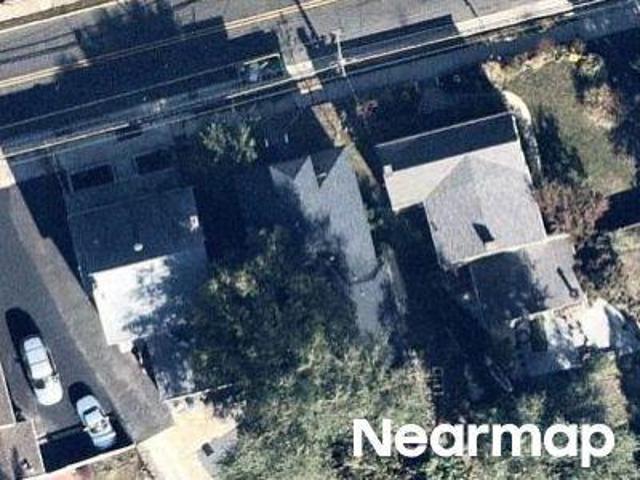 House for sale in Keyport