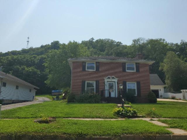 House for sale in Elkader, Iowa