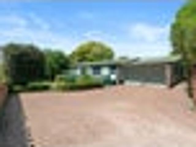 House for sale in Bellfield Estate, Papakura
